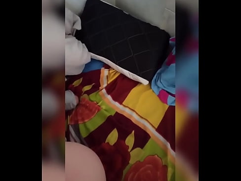❤️ Ҳамҳуҷраи ман дар хона танҳо мемонад, зеро шавҳараш ба рухсатӣ меравад ва ман аз фурсат истифода бурда, ӯро сиҳат мекунам ва харашро аз шир пур мекунам Порнои мақъад дар мо tg.pornochaturbate.ru ❌️